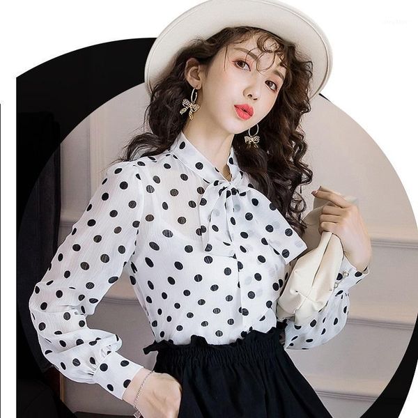 chiffon blous women 2021 autumn fashion lantern sleeve bow collar polka dot shirt office blouse slim casual female big size women's bl, White
chiffon blous women 2021 autumn fashion lantern sleeve bow collar polka dot shirt office blouse slim casual female big size women's bl, White