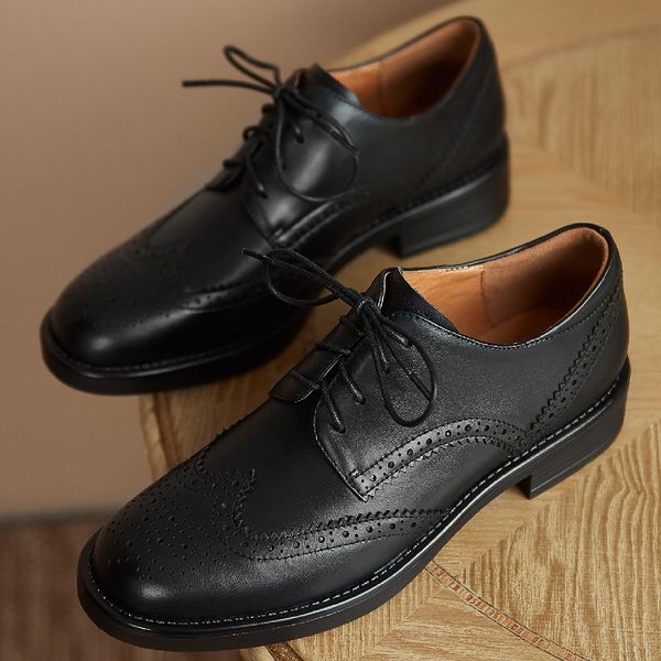 Womens genuine leather lace-up flats oxfords carving british style round toe gradient color retro casual brogues shoes womenDress Shoes, Black
Womens genuine leather lace-up flats oxfords carving british style round toe gradient color retro casual brogues shoes womenDress Shoes, Black