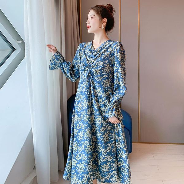 autumn korean fashion floral printed maternity long party dress ties waist slim v neck clothes for pregnant women pregnancy, White
autumn korean fashion floral printed maternity long party dress ties waist slim v neck clothes for pregnant women pregnancy, White