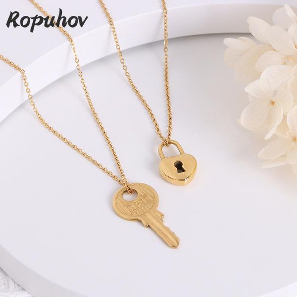 chains ropuhov 2021 woman silver european american key peach heart lock head pendant necklace titanium steel bone chain couple
chains ropuhov 2021 woman silver european american key peach heart lock head pendant necklace titanium steel bone chain couple