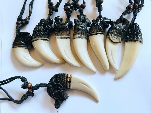 10 pcs necklace hand-carved statue mixed fashion totem vogue totem imitation yak bone carved pendant, Silver
10 pcs necklace hand-carved statue mixed fashion totem vogue totem imitation yak bone carved pendant, Silver
