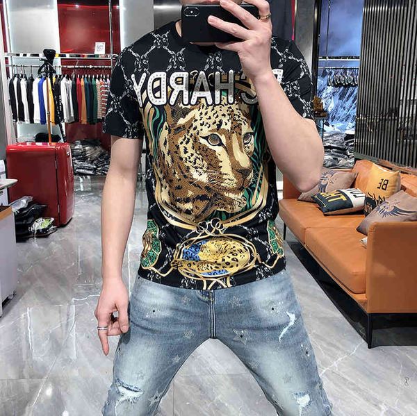 men's t-shirts luxury summer tshirt for men trend baroque 3d digital printing drill short sleeve t-shirt harajuku tee, White;black
men's t-shirts luxury summer tshirt for men trend baroque 3d digital printing drill short sleeve t-shirt harajuku tee, White;black