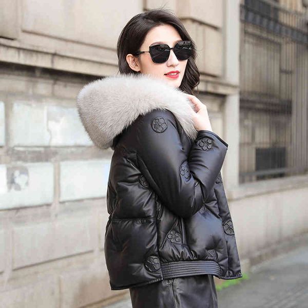 women's down & parkas 2021 winter leather jacket women embossing short real sheep coat fur collar chaqueta de cuero mujer wpy2147, Black
women's down & parkas 2021 winter leather jacket women embossing short real sheep coat fur collar chaqueta de cuero mujer wpy2147, Black