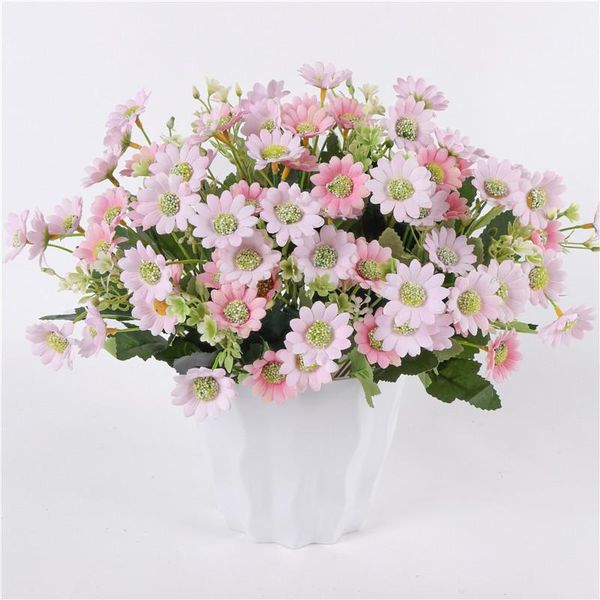 1 bouquet artificial daisy silk flowers fake wedding bridal flower bouquet for party home outdoor decoration, 6 forks 15 head
1 bouquet artificial daisy silk flowers fake wedding bridal flower bouquet for party home outdoor decoration, 6 forks 15 head