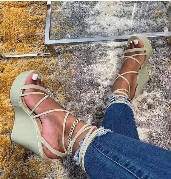 sandals summer comfortable and versatile open-toe high-heeled sandal casual outdoor solid color plus size shoes 2021, Black
sandals summer comfortable and versatile open-toe high-heeled sandal casual outdoor solid color plus size shoes 2021, Black