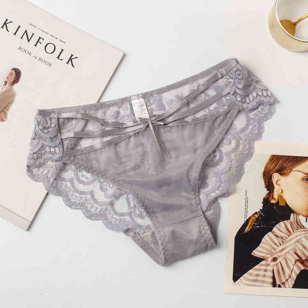 designer panties satin fabric ultra thin lace underwear women's low waist traceless briefs cotton crotch, Black;white
designer panties satin fabric ultra thin lace underwear women's low waist traceless briefs cotton crotch, Black;white