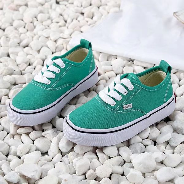 2021 spring autumn fashion kids sneakers girls boys shoes new children canvas shoes green red black sport student school sneaker, Black;red
2021 spring autumn fashion kids sneakers girls boys shoes new children canvas shoes green red black sport student school sneaker, Black;red