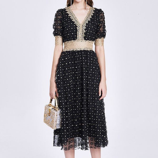 2021 new designer summer women maxi dress backless floral embroidery party elegant holiday long dresses female vestidos wdfs, Black;gray
2021 new designer summer women maxi dress backless floral embroidery party elegant holiday long dresses female vestidos wdfs, Black;gray