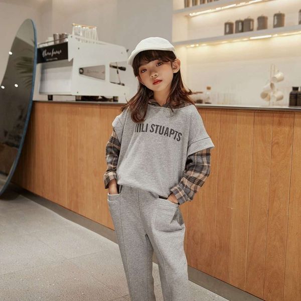new h2141 suit wear children's 2021 spring girls' hooded sweater and two piece pants, White
new h2141 suit wear children's 2021 spring girls' hooded sweater and two piece pants, White
