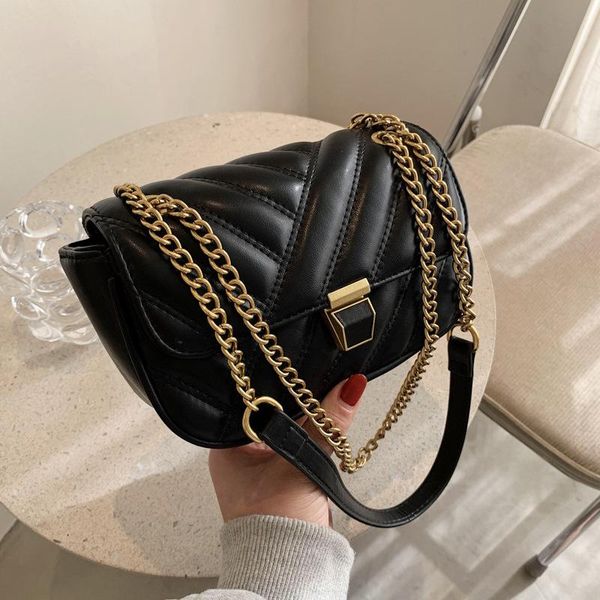 shoulder bags fashion chain female bag embroidery thread small square korean trend lock ladies messenger
shoulder bags fashion chain female bag embroidery thread small square korean trend lock ladies messenger