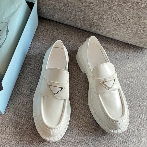 white patent leather platform loafers round apron toes slip-on shoes for women luxury designers triangle logo low heel plaque shoe luxe loun, Black
white patent leather platform loafers round apron toes slip-on shoes for women luxury designers triangle logo low heel plaque shoe luxe loun, Black