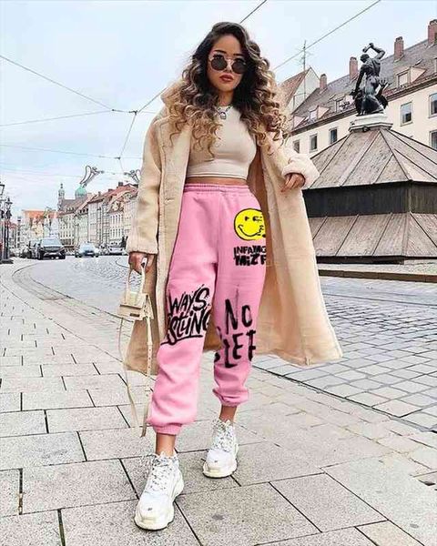 hip-hop retro 90s womens casual pants loose street high waist pocket pants plus size autumn and winter sports, Black;white
hip-hop retro 90s womens casual pants loose street high waist pocket pants plus size autumn and winter sports, Black;white