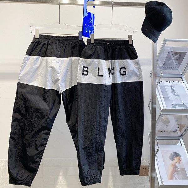 luxury design bb + summer men's and women's matching color block letter print thin drawstring elastic waist leggings, White;black
luxury design bb + summer men's and women's matching color block letter print thin drawstring elastic waist leggings, White;black