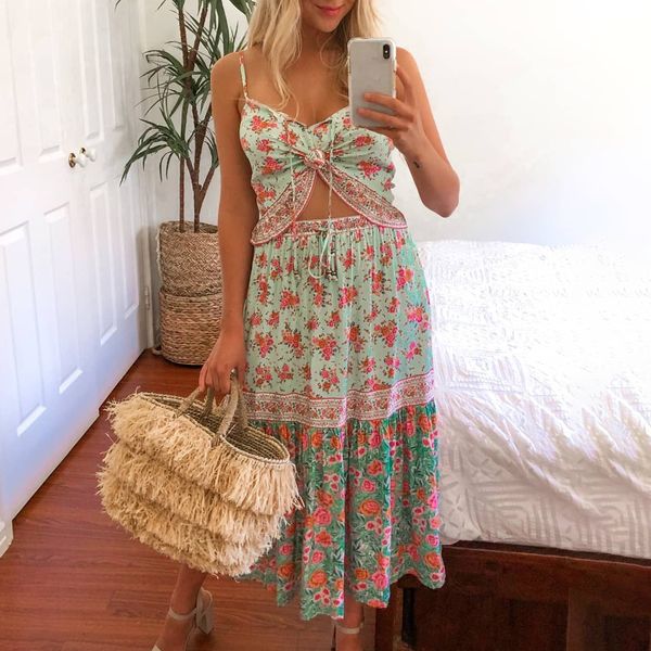 new chic boho floral print beach women skirt elastic waist a-line hem hippie summer skirts holiday 2021 femme faldas rm3v, Black
new chic boho floral print beach women skirt elastic waist a-line hem hippie summer skirts holiday 2021 femme faldas rm3v, Black