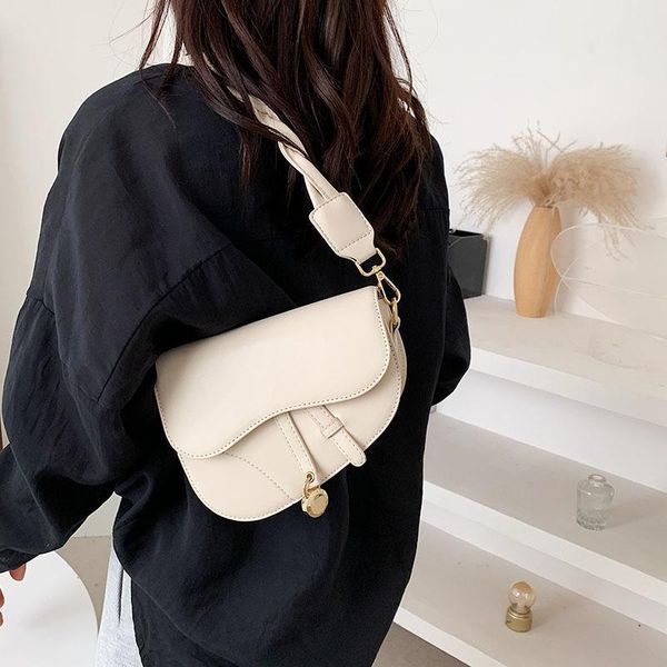 evening bags female bag one-shoulder crossbody 2021 summer fashion armpit air cross saddle
evening bags female bag one-shoulder crossbody 2021 summer fashion armpit air cross saddle