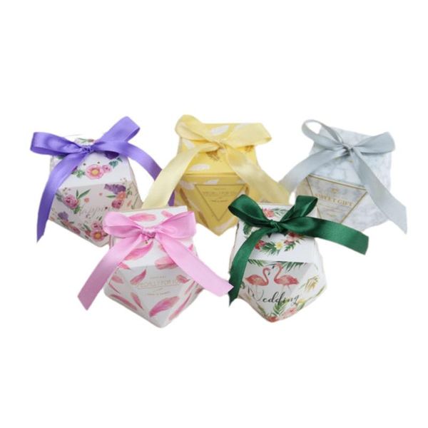 gift wrap 50pcs/packs european style octagonal exquisite paper box wedding candy packaging bowknot creative personality
gift wrap 50pcs/packs european style octagonal exquisite paper box wedding candy packaging bowknot creative personality