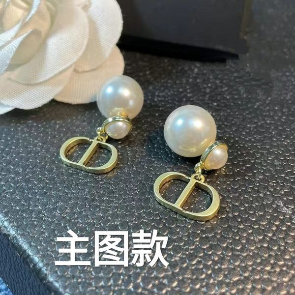 design jewelry earrings 2021 new size pearl s925 silver needle letter earrings female
design jewelry earrings 2021 new size pearl s925 silver needle letter earrings female