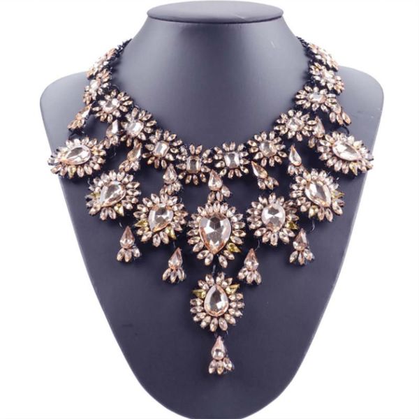 luxury rhinestone big chunky collares chain crystal choker femme statement necklaces for women charm pendant party jewelry, Golden;silver
luxury rhinestone big chunky collares chain crystal choker femme statement necklaces for women charm pendant party jewelry, Golden;silver