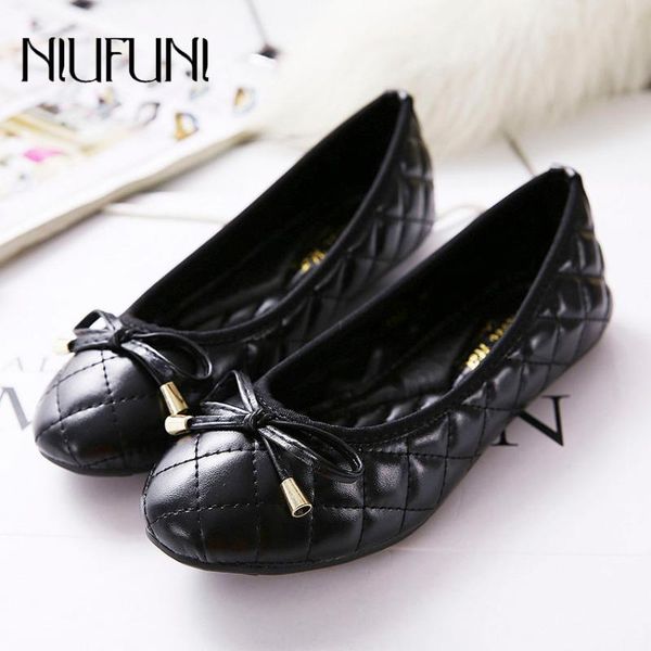 sandals plus size 35-42 pu ladies flat shoes bow-knot solid women platform casual niufuni 2021 bottom feminino, Black
sandals plus size 35-42 pu ladies flat shoes bow-knot solid women platform casual niufuni 2021 bottom feminino, Black