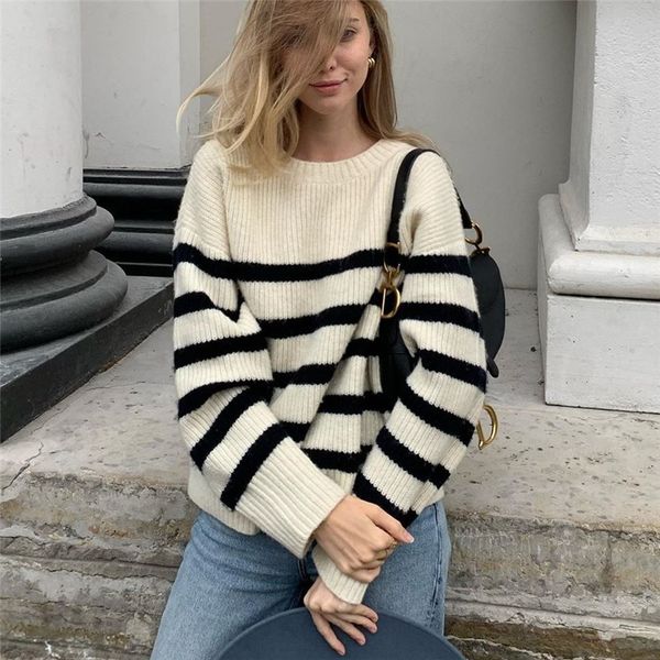 2021 new o neck black white stripe for women autumn casual long sleeve knitted thicken oversized sweater streetwear aaoo, White;black
2021 new o neck black white stripe for women autumn casual long sleeve knitted thicken oversized sweater streetwear aaoo, White;black