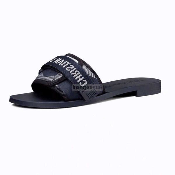 2021 slippers sandals women's flat summer new fashion wear embroidery molding paste large size slippers yw yw, Black
2021 slippers sandals women's flat summer new fashion wear embroidery molding paste large size slippers yw yw, Black