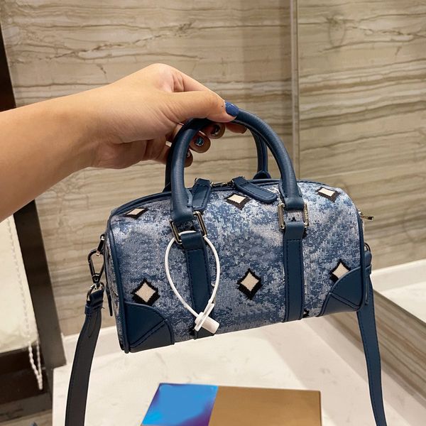 high luxurys designer pillow bag classic quality ladies 2021 handbag women fashion mother purse handbags shoulder bags totes chains wallet a
high luxurys designer pillow bag classic quality ladies 2021 handbag women fashion mother purse handbags shoulder bags totes chains wallet a