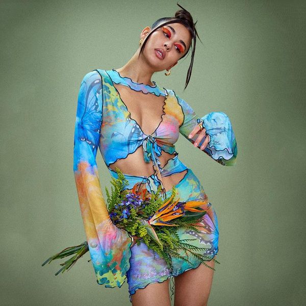 casual dresses 2021 fashion women butterfly print mini dress long sleeve deep v-neck tie dye mesh hollow out lace-up bodycon, Black;gray
casual dresses 2021 fashion women butterfly print mini dress long sleeve deep v-neck tie dye mesh hollow out lace-up bodycon, Black;gray