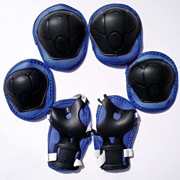 6pcs/set kids elbow wrist knee pads protective gear helmet skate cycling bike cc, Black;gray
6pcs/set kids elbow wrist knee pads protective gear helmet skate cycling bike cc, Black;gray