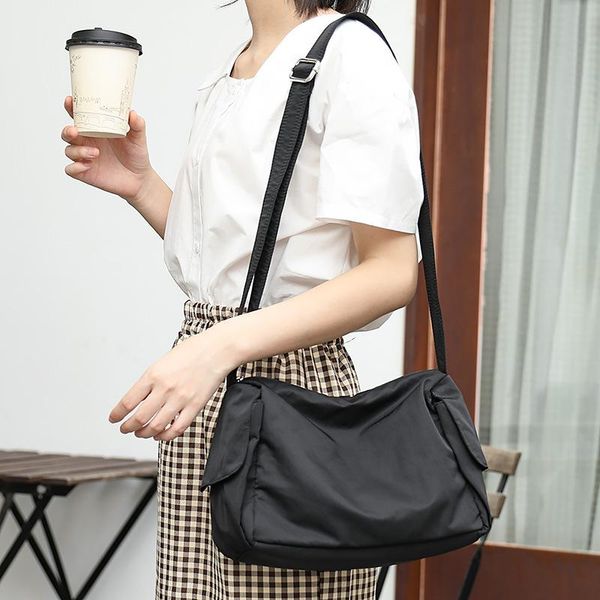 shoulder bags teenager casual nylon fabric black handbag female leisure youth korean style summer light satchel white bag for women
shoulder bags teenager casual nylon fabric black handbag female leisure youth korean style summer light satchel white bag for women
