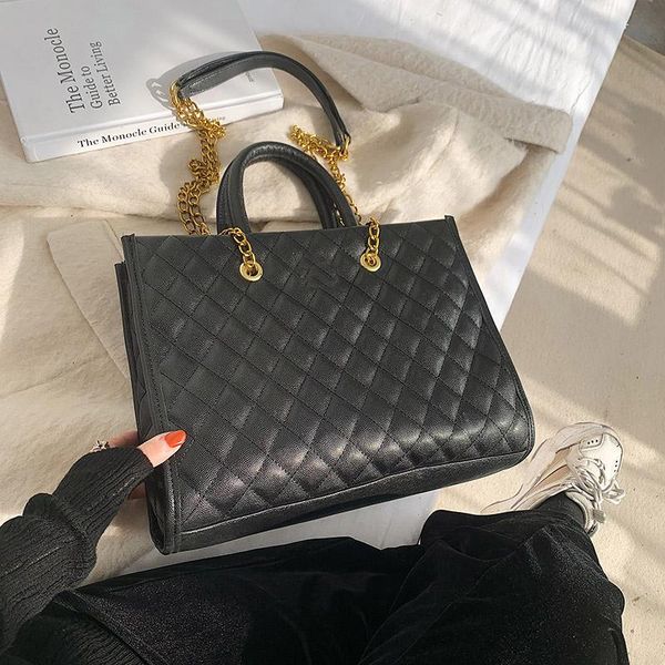 evening bags embroidery thread shoulder bag for women designer luxury chain handbags fashion female clutches large capacity tote
evening bags embroidery thread shoulder bag for women designer luxury chain handbags fashion female clutches large capacity tote
