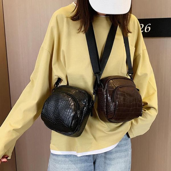 handbags women messenger shoulder bag crocodile leather shopping travel crossbody handbag leisure daily shopping
handbags women messenger shoulder bag crocodile leather shopping travel crossbody handbag leisure daily shopping