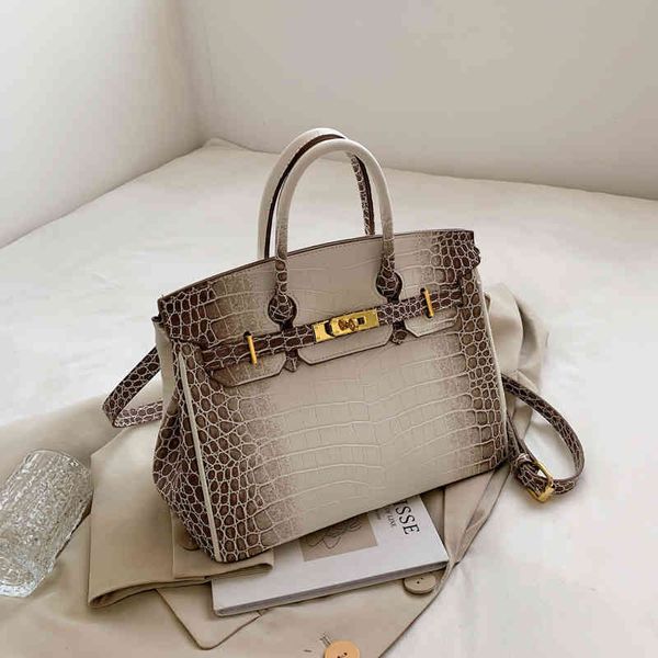 2021 new fashion crocodile himalayan bag women's large capacity one shoulder messenger handbag