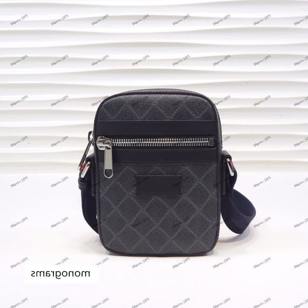 mens one shoulder cross small messenger bag luxury designer bag size 14.5 18 6cm code 598103
mens one shoulder cross small messenger bag luxury designer bag size 14.5 18 6cm code 598103