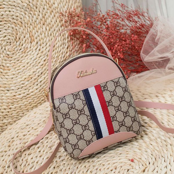 2021 spring and summer portable one shoulder slanting women's ribbon small back fashion color contrast versatile student bag
2021 spring and summer portable one shoulder slanting women's ribbon small back fashion color contrast versatile student bag