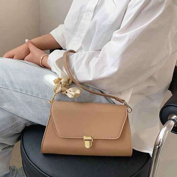 evening bags simple casual shoulder bag 2021 summer small female korean fashion silk scarf braided rope messenger square
evening bags simple casual shoulder bag 2021 summer small female korean fashion silk scarf braided rope messenger square