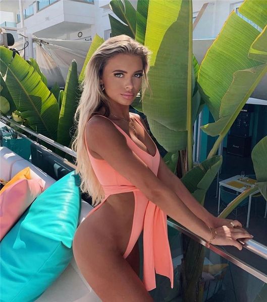 2021 plain color women swimwear high cut one piece swimsuit female bather halter bathing suit swim monokini
2021 plain color women swimwear high cut one piece swimsuit female bather halter bathing suit swim monokini