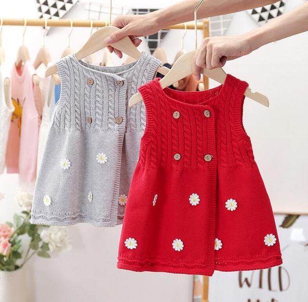 2021 spring new children's knitwear middle and small children's thick needle double breasted embroidered vest cotton skirt pure gc, Red;yellow
2021 spring new children's knitwear middle and small children's thick needle double breasted embroidered vest cotton skirt pure gc, Red;yellow