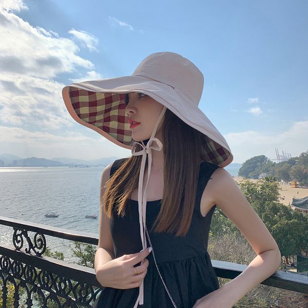summer can be worn on both sides of the fisherman's hat outdoor ultraviolet ray cover face big eave hat flat multi-color plaid sun hat, Blue;gray
summer can be worn on both sides of the fisherman's hat outdoor ultraviolet ray cover face big eave hat flat multi-color plaid sun hat, Blue;gray
