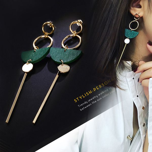 personalized fan-shaped tassel earrings wood baking paint long earrings temperament earrings, Golden
personalized fan-shaped tassel earrings wood baking paint long earrings temperament earrings, Golden