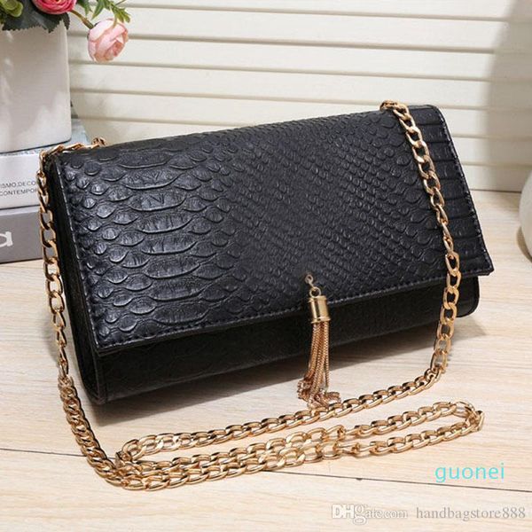2021 wholesale red bottoms lady long wallet multicolor designer coin purse card holder original box women classic zipper pocket ty548, Red;black
2021 wholesale red bottoms lady long wallet multicolor designer coin purse card holder original box women classic zipper pocket ty548, Red;black