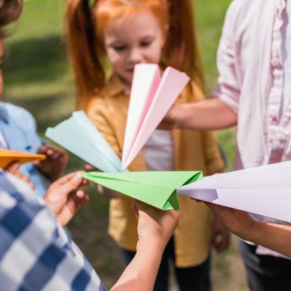 party decoration 100pcs plane origami colored paper toys decorative plaything
party decoration 100pcs plane origami colored paper toys decorative plaything