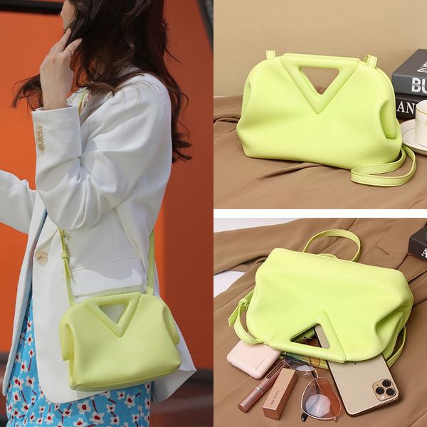 triangle leather triangle bag 2021 style messenger women's foreign niche design luxuryss designerss yw
triangle leather triangle bag 2021 style messenger women's foreign niche design luxuryss designerss yw