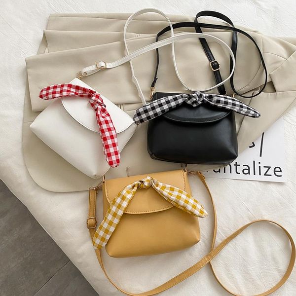 cross body summer small women's bag shell 2021 fashion portable shoulder messenger bags for women
cross body summer small women's bag shell 2021 fashion portable shoulder messenger bags for women