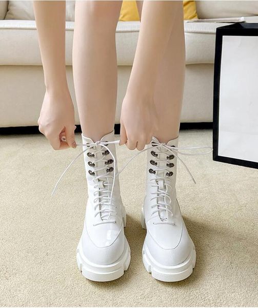 boots autumn real leather ankle for women round toe thick bottom cross strap lace-up winter short size 35-40, Black
boots autumn real leather ankle for women round toe thick bottom cross strap lace-up winter short size 35-40, Black