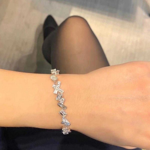 new brand pure 925 sterling silver jewelry for women crystal cube bracelet praty wedding jewelry cute sunflower 925 bracelet, Golden;silver
new brand pure 925 sterling silver jewelry for women crystal cube bracelet praty wedding jewelry cute sunflower 925 bracelet, Golden;silver
