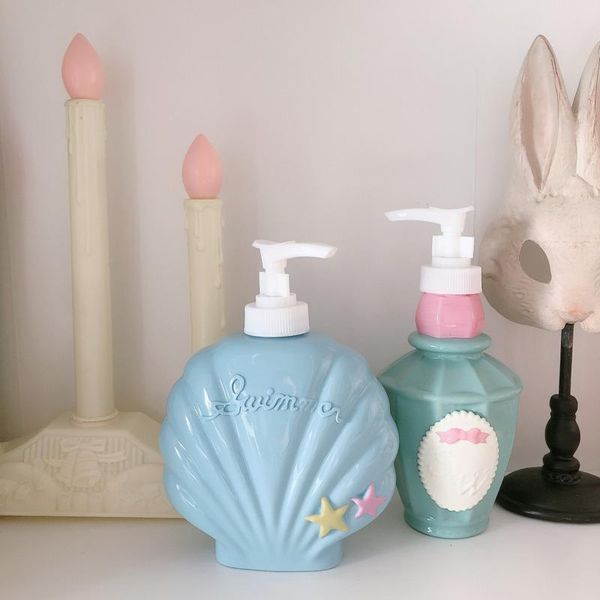 liquid soap dispenser 250/350ml shell shape portable pumping bathroom sink shower gel shampoo lotion hand bottle container
liquid soap dispenser 250/350ml shell shape portable pumping bathroom sink shower gel shampoo lotion hand bottle container