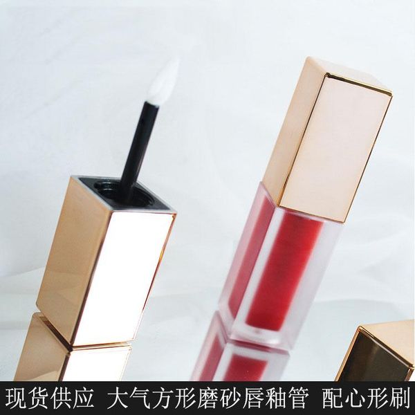 square matte gold cover transparent body lipticks tubes with heart-shaped brush eyeliner tubes lipgloss lip blam
square matte gold cover transparent body lipticks tubes with heart-shaped brush eyeliner tubes lipgloss lip blam