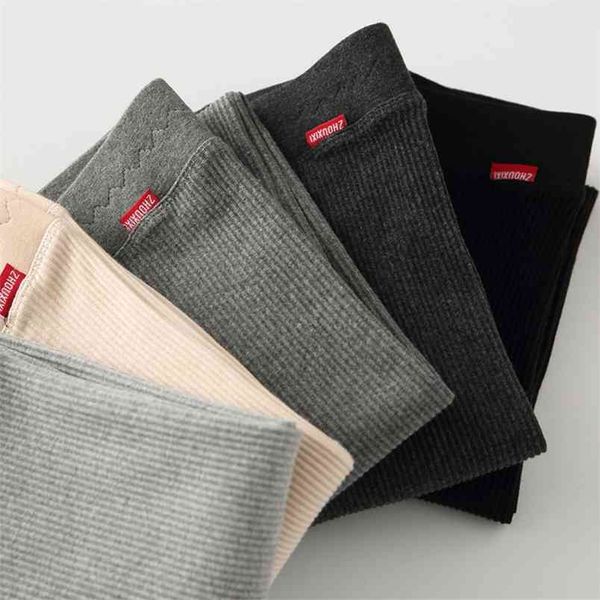 spring autumn women's pure cotton sports and leisure high-waist pants vertical thread is thin large size nine-point legging 210913, Black
spring autumn women's pure cotton sports and leisure high-waist pants vertical thread is thin large size nine-point legging 210913, Black