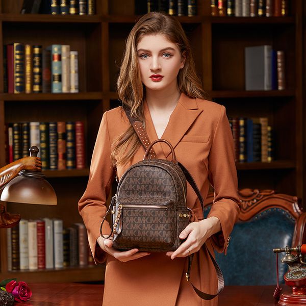 leather women's bag 2021 new foreign style rivet backpack portable one shoulder fashion travel
leather women's bag 2021 new foreign style rivet backpack portable one shoulder fashion travel