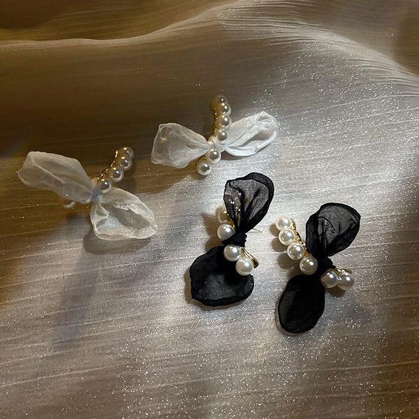 dangle & chandelier korean fashion jewelry baroque imitation pearl bow earrings with lovely temperament and for women., Silver
dangle & chandelier korean fashion jewelry baroque imitation pearl bow earrings with lovely temperament and for women., Silver